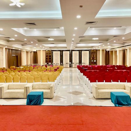 The Elite Lucknow Convention Hotel Extérieur photo